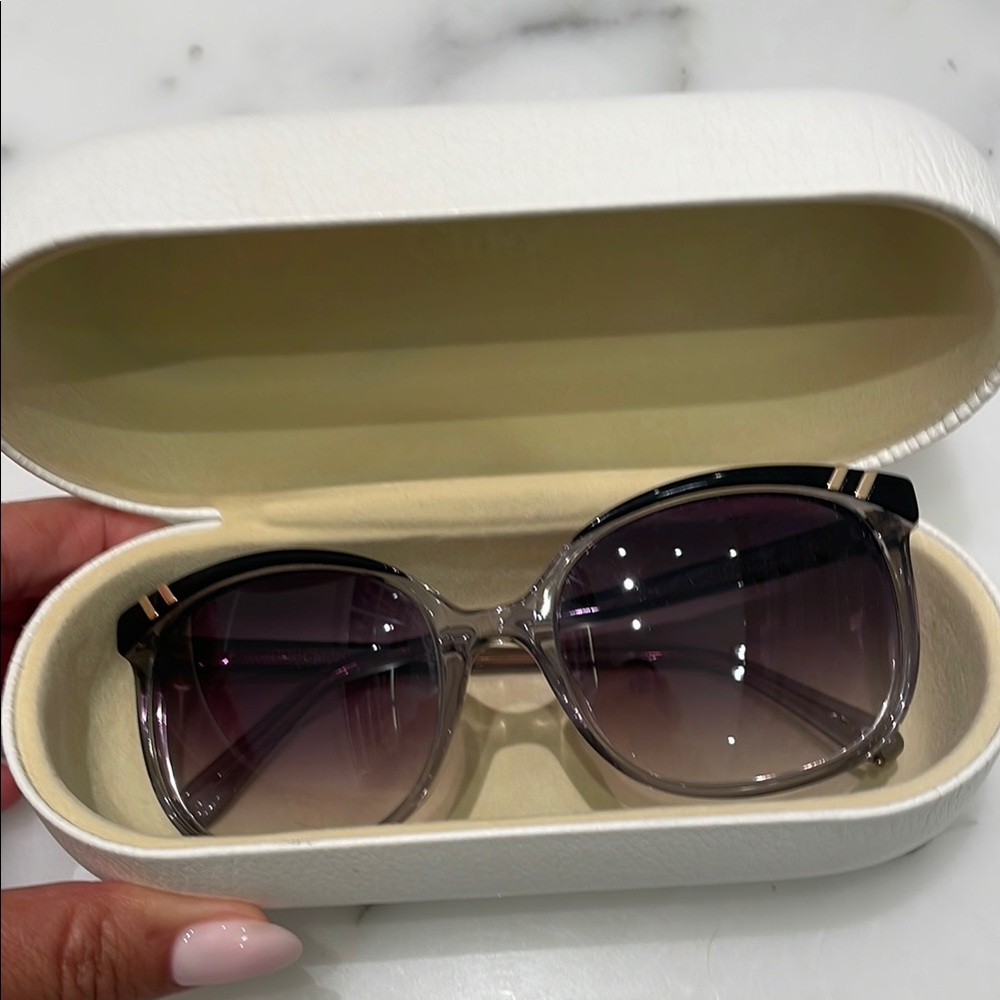 Chloe Women's Black Sunglasses - Picture 8 of 8